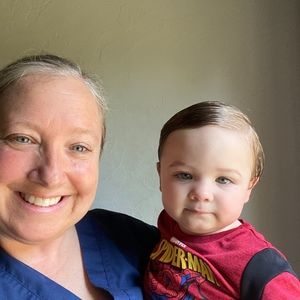 Meet your Posher, Laura